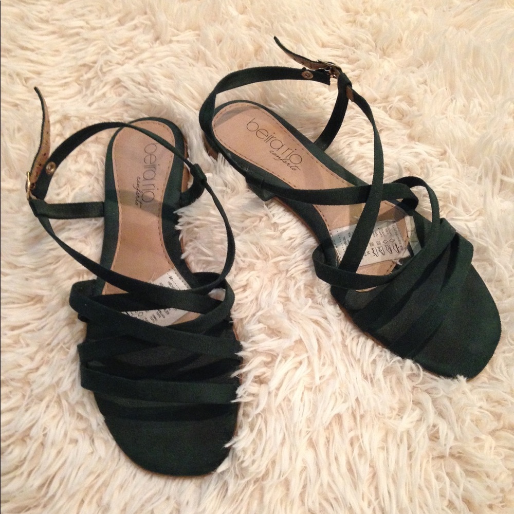 Crossed sandals